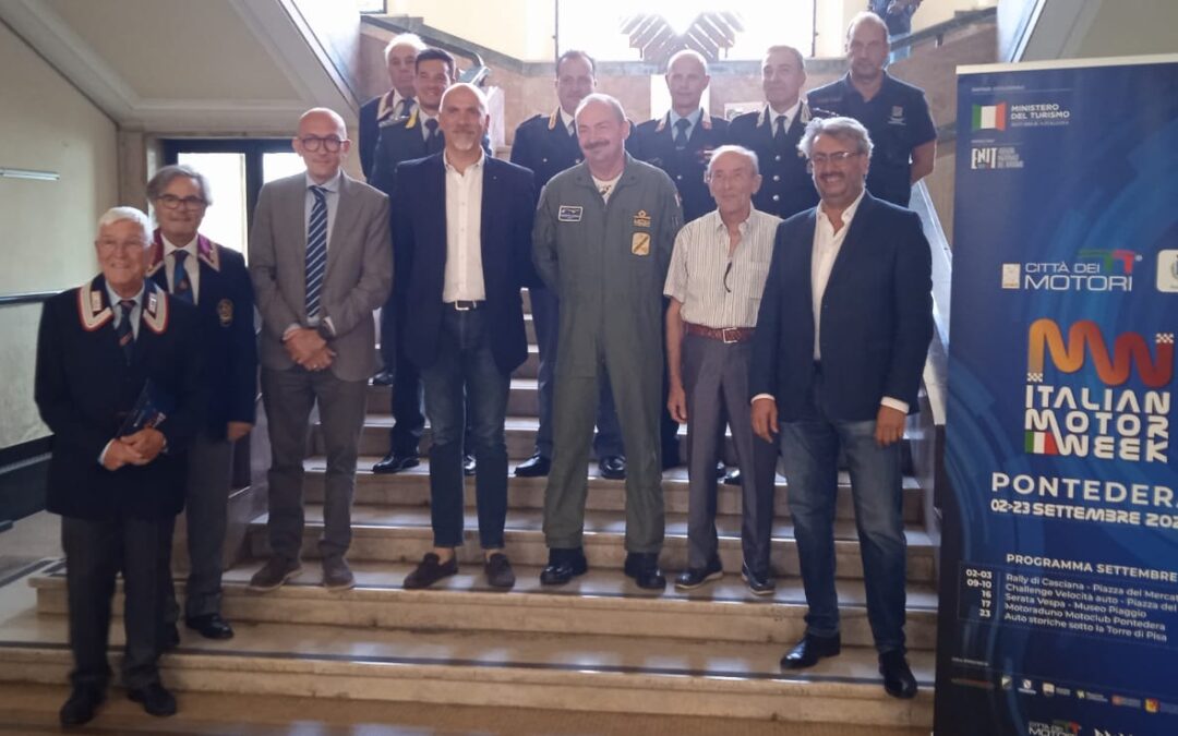 Italian Motor Week. A Pontedera visita del comandante della 46esima Brigata Aerea, Giuseppe Addesa. “Motori tratto distintivo e iconico dello stile italiano nel Mondo”.