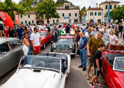 Italian-Motor-Week.-Oltre-100mila-presenze-nei-comuni-della-rete-CdM