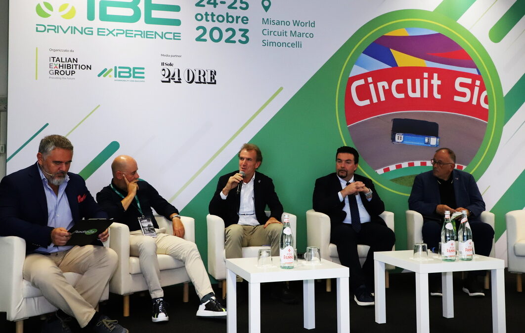 Città dei Motori alla IBE Driving Experience di Misano. Zironi: “Il successo dell’Italian Motor Week conferma le potenzialità straordinarie del turismo motoristico”.