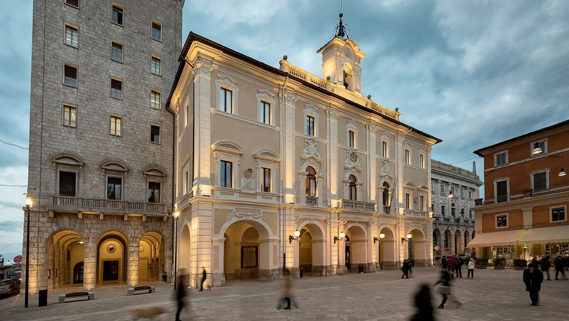 Al via la proposta di legge bipartisan sul turismo motoristico