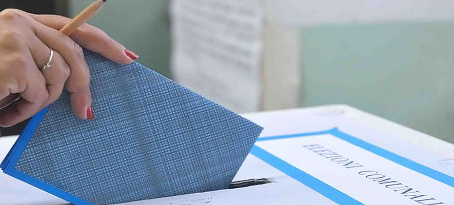 Elezioni amministrative nelle Città dei Motori. Nuovo sindaco a Castel D’Ario, riconfermati Panieri a Imola, Fasoli a Mandello, Isola a Faenza, Olivetti a Senigallia.